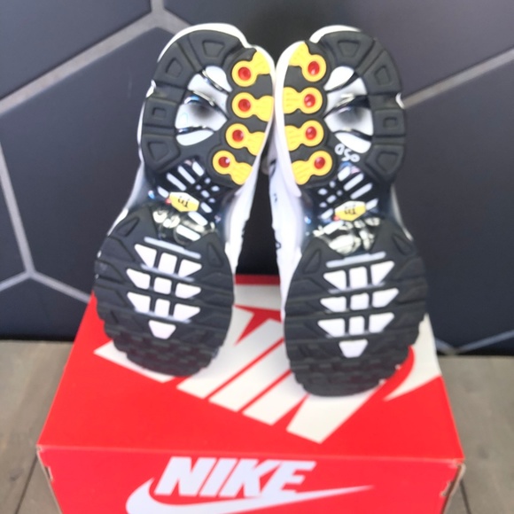 air max plus tn black shark